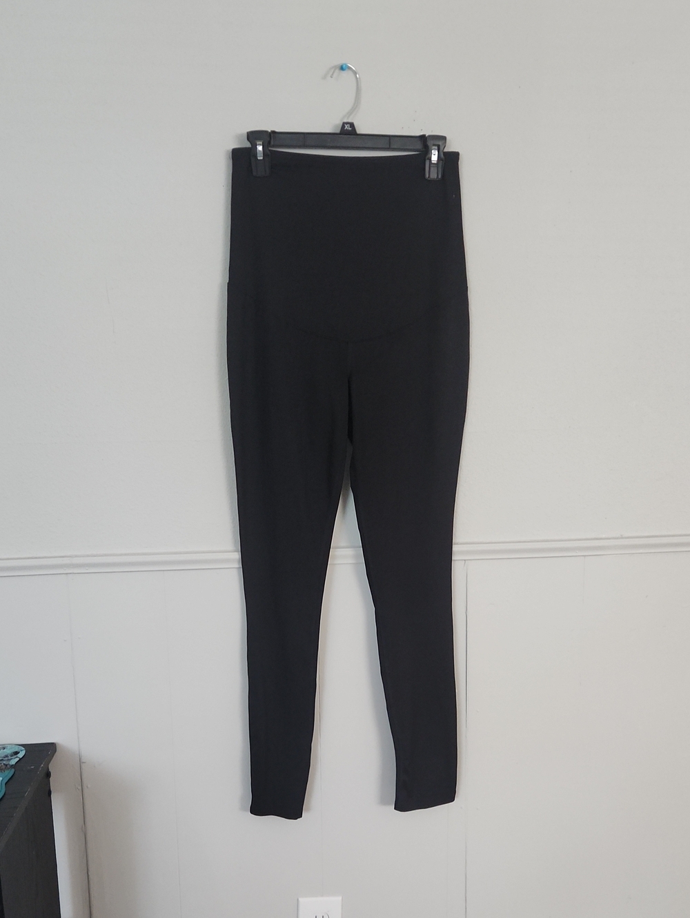 Isabel Maternity by Ingrid & Isabel Black Maternity Leggings